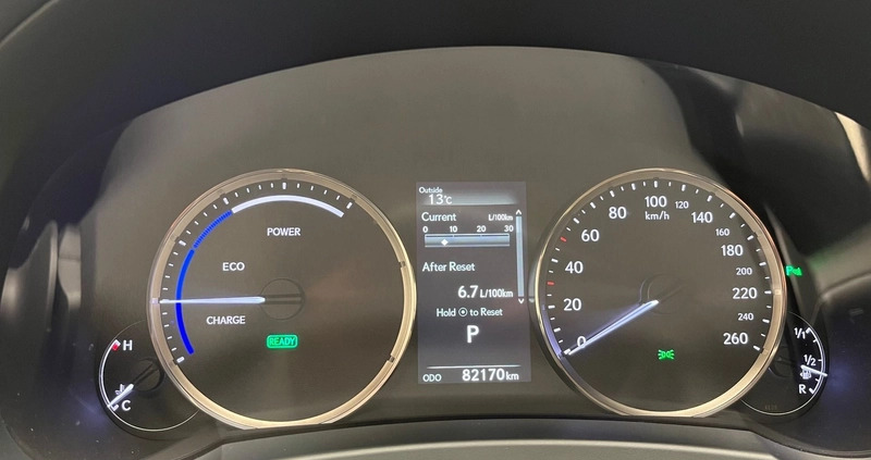 Lexus IS cena 109900 przebieg: 82170, rok produkcji 2016 z Zalewo małe 172
